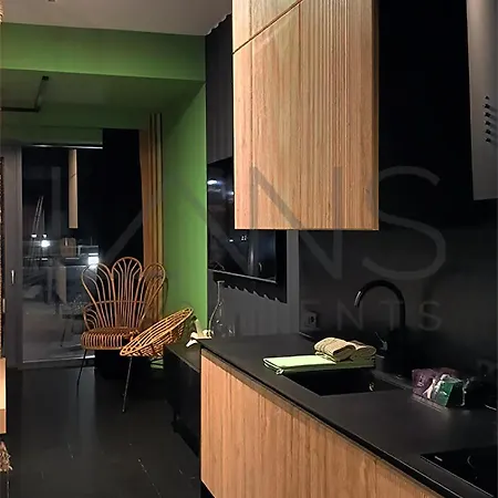 Hanza Tower Bohemia 22 Pool & Jacuzzi Apartment