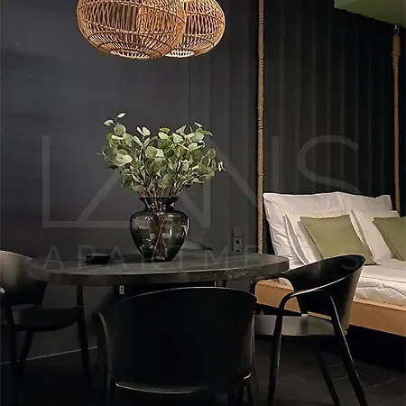 Hanza Tower Bohemia 22 Pool & Jacuzzi *