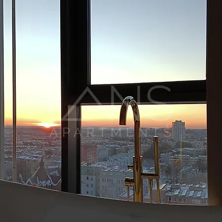 Hanza Tower Bohemia 22 Pool & Jacuzzi Apartment Szczecin